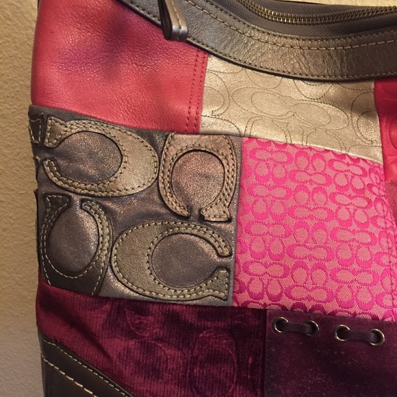 Coach Patchwork Large Purse - Picture 10 of 16